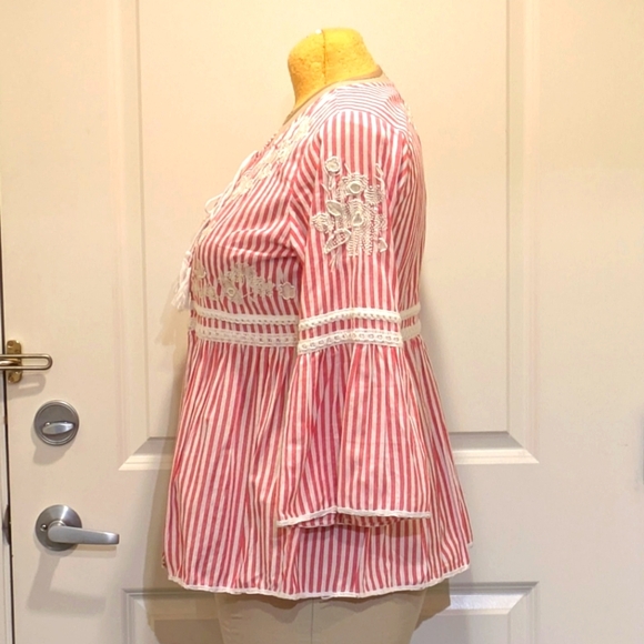 EUC Celestial Blue M 100% Cotton Red and White Pinstripe Blouse with Beading - Picture 8 of 10